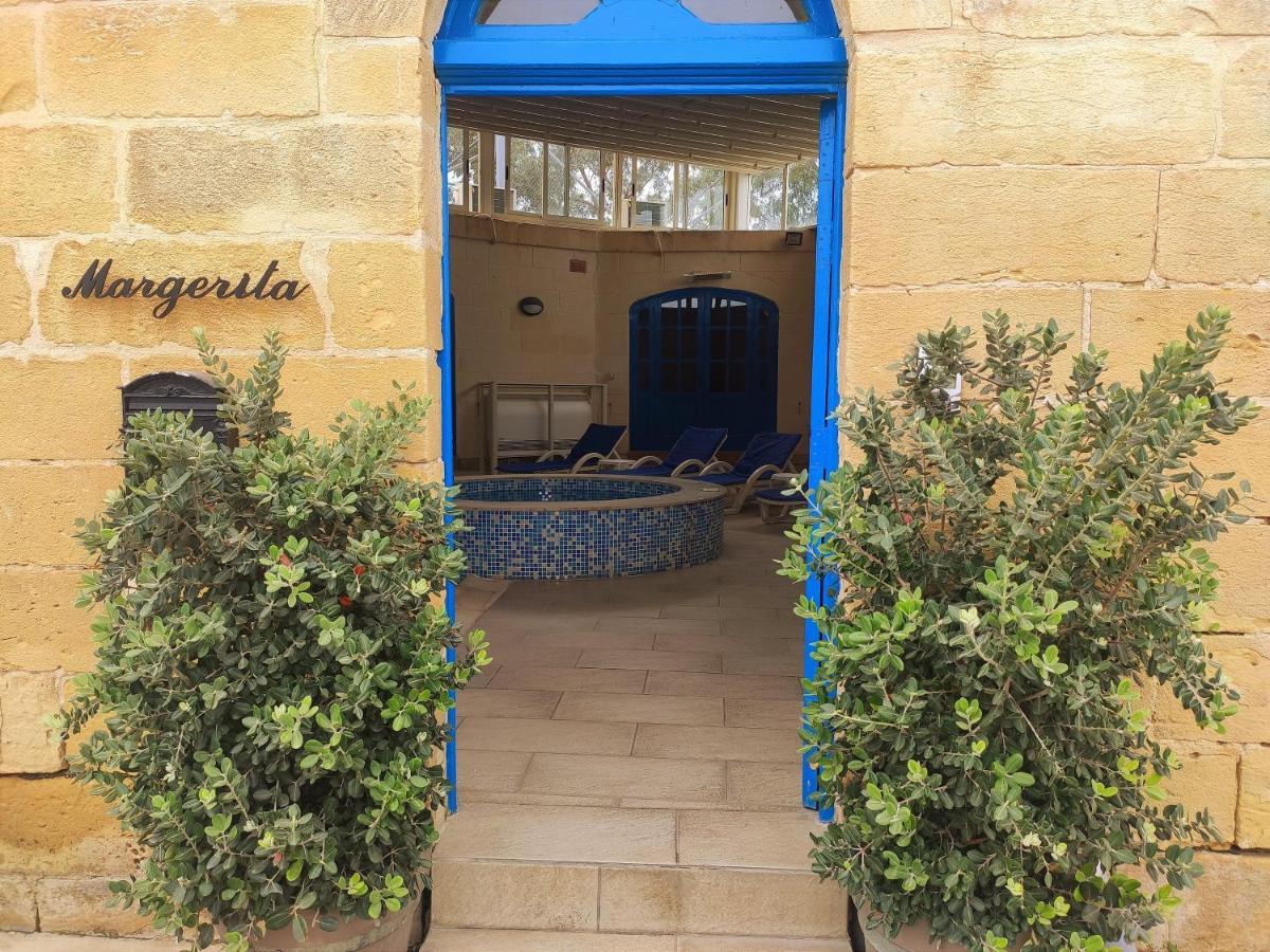 Margerita Farmhouse Qrendi Exteriör bild